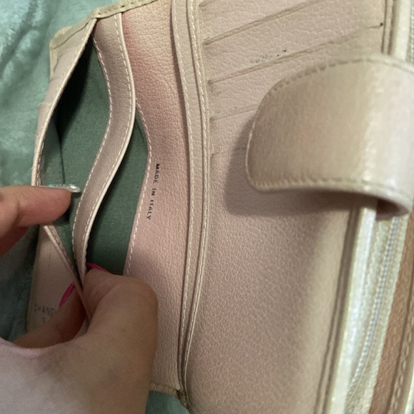 🌸 Chanel Camellia Accent French Wallet - Picture 5 of 7